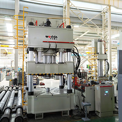 1750噸封頭(tóu)液壓機_封頭(tou)拉伸液壓機(jī)