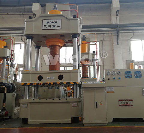 315噸(dūn)三梁四柱液壓(ya)機