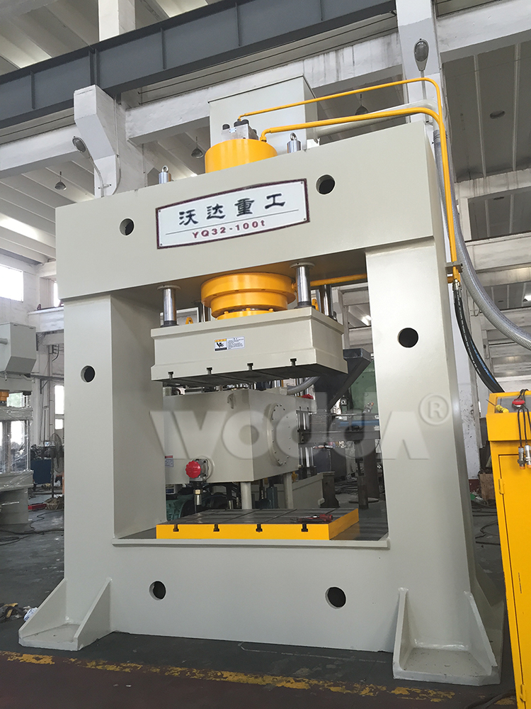 龍門(mén)液壓機(ji)