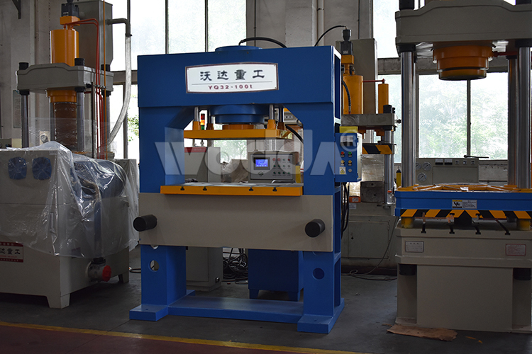 框架(jià)式液壓機(ji)