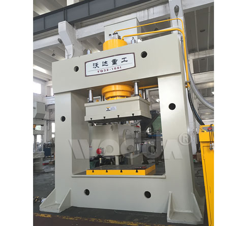 200噸大(dà)跨徑龍門液壓機(ji)