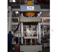 800噸飼料磚(zhuān)塊機