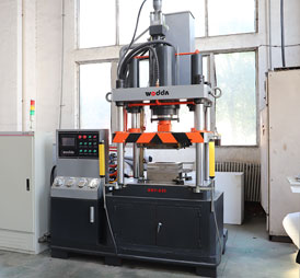 63噸快(kuai)速拉伸(shen)機