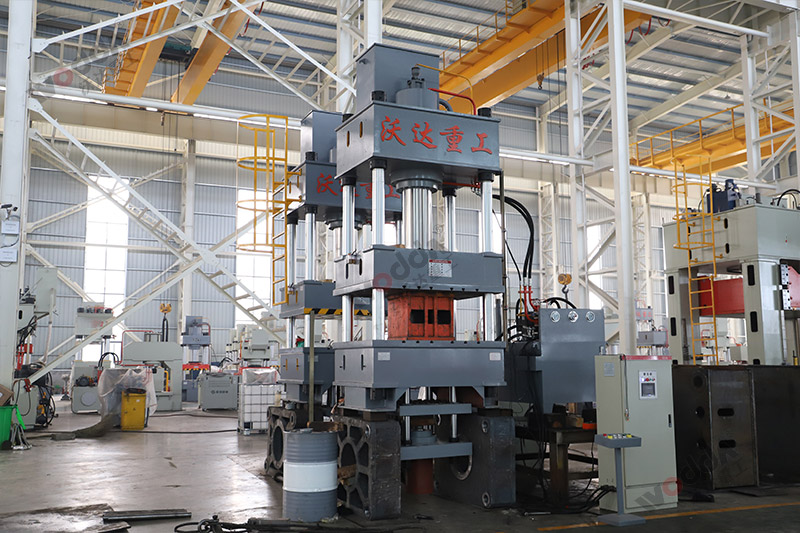 315噸不(bu)鏽鋼拉伸液壓(ya)機 315噸不鏽鋼拉(la)伸液壓機