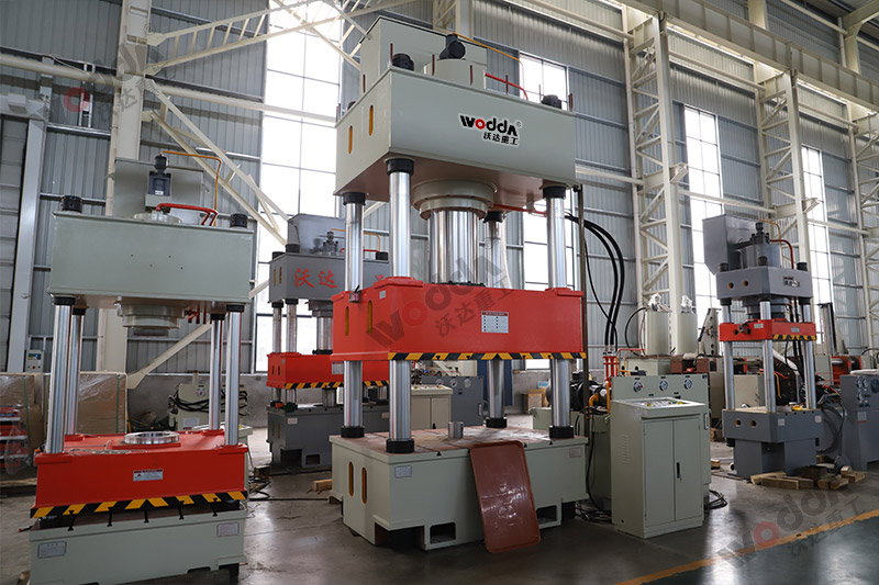 630噸拉(la)伸液壓(ya)機 630噸拉(lā)伸液壓(yā)機