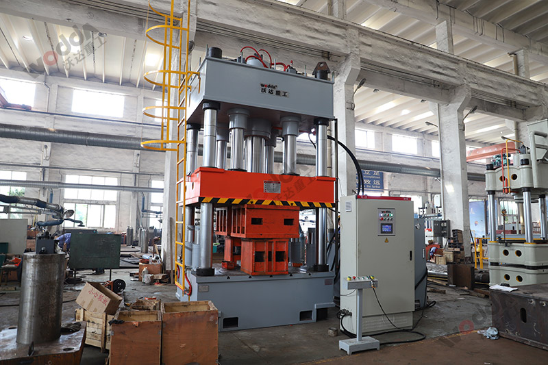 快速封頭液壓(yā)機_1000噸封頭拉伸機(ji) 快速封頭液壓機(jī)_1000噸封頭拉伸機