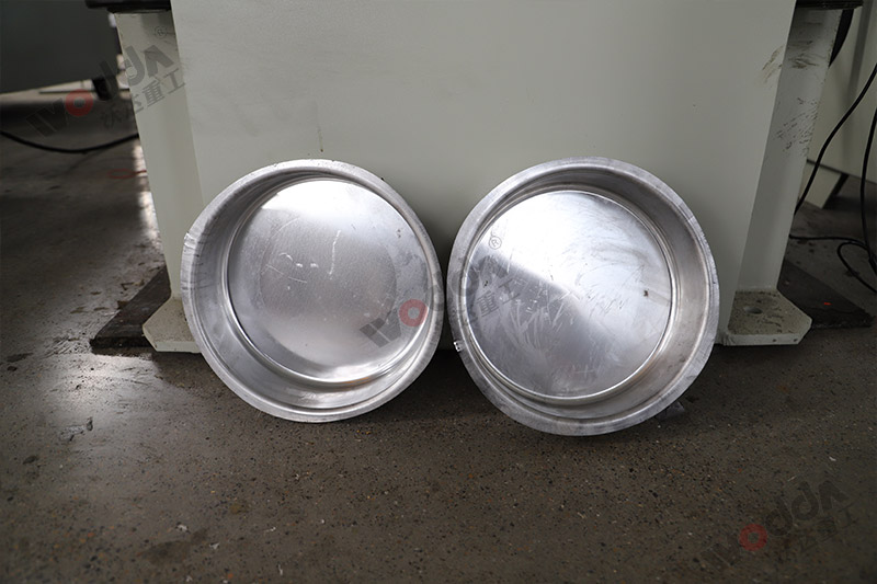 電(dian)機端蓋樣品 電(dian)機端蓋樣品