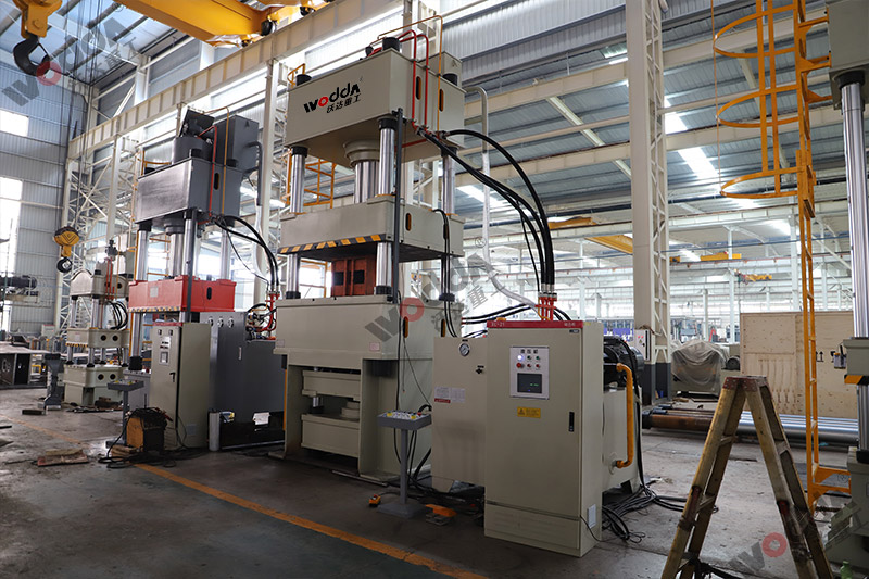 500噸拉伸液(ye)壓機 500噸拉伸(shen)液壓機