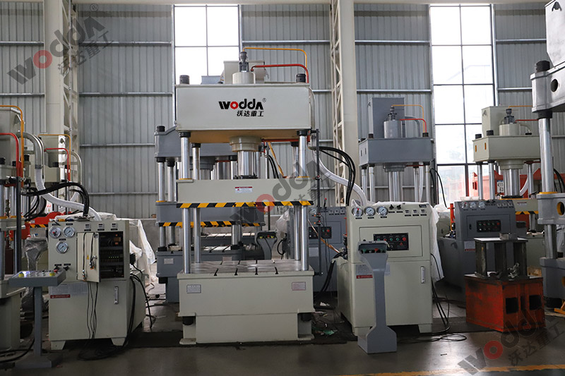 100噸(dūn)薄闆拉伸液(yè)壓機 100噸薄闆(pǎn)拉伸液壓機(ji)