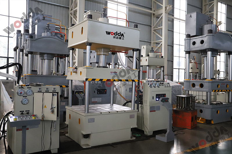 100噸薄闆拉(la)伸液壓機 100噸(dun)薄闆拉伸液(ye)壓機