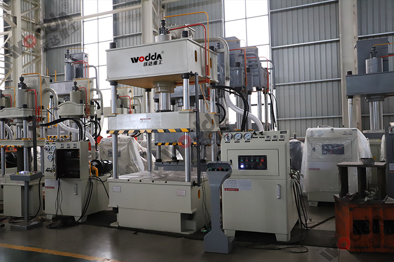 100噸薄闆拉伸(shēn)液壓機 100噸薄(báo)闆拉伸液壓(yā)機