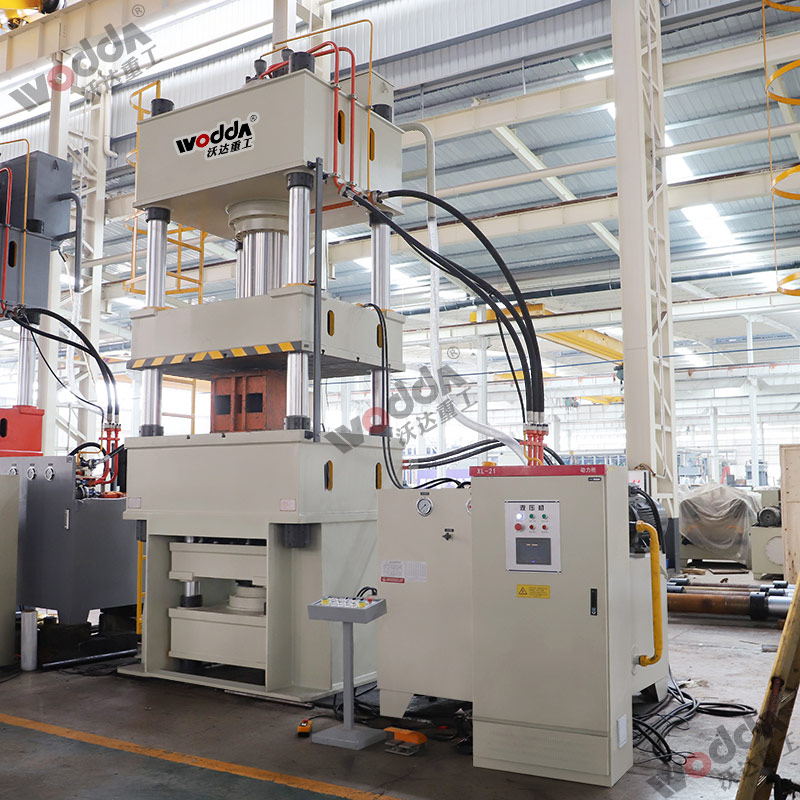 500噸四(si)柱拉伸液壓機(ji) 500噸四柱拉伸液(ye)壓機