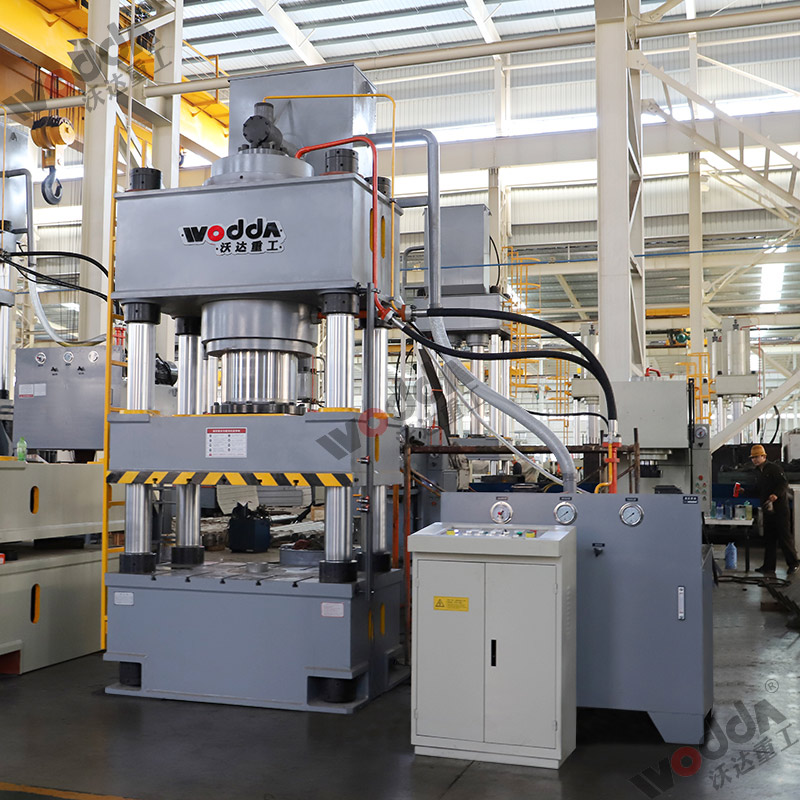 630噸(dūn)四柱拉(lā)伸液壓(ya)機 630噸四(sì)柱拉伸(shen)液壓機(ji)