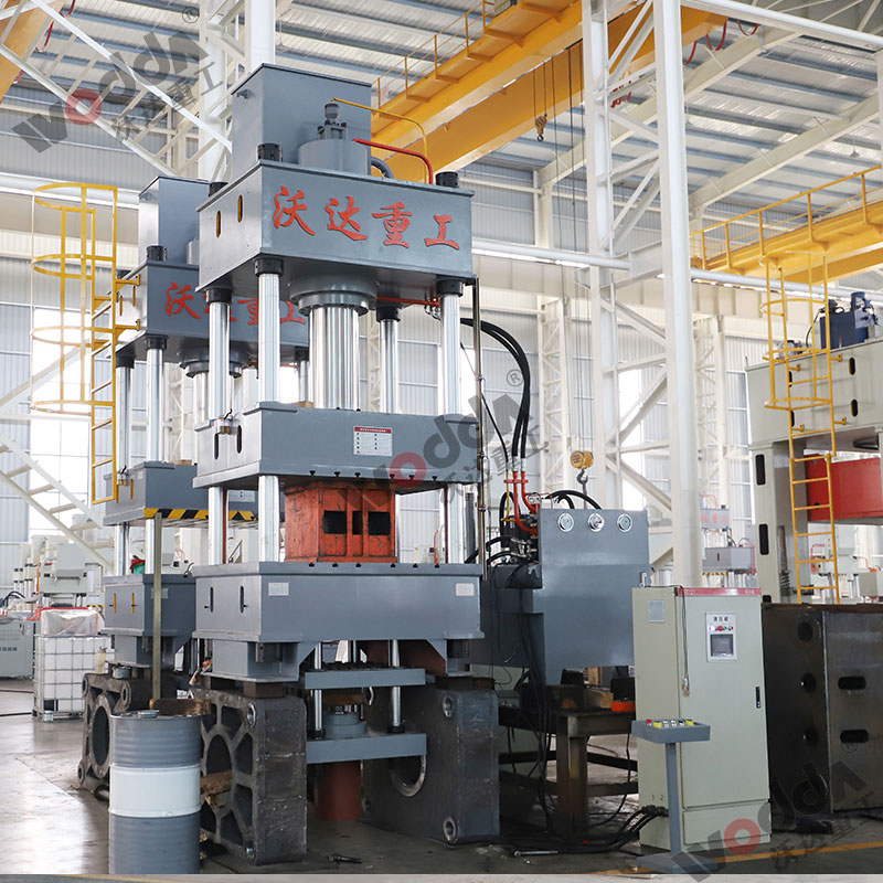 315噸(dūn)拉伸液(ye)壓機 315噸(dūn)拉伸液(yè)壓機