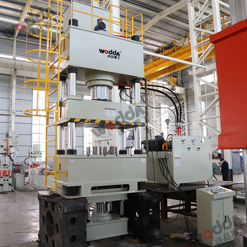 500噸四(si)柱液壓(yā)機_多頂(dǐng)杆拉伸(shēn)液壓機(ji) 500噸四柱(zhu)液壓機(ji)_多頂杆(gǎn)拉伸液(yè)壓機