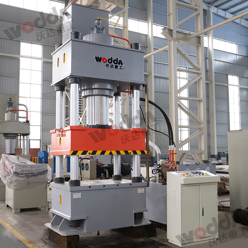 400噸金屬成(chéng)型油壓機(jī)_四柱拉伸(shēn)液壓機 400噸(dūn)金屬成型(xíng)油壓機_四(si)柱拉伸液(yè)壓機