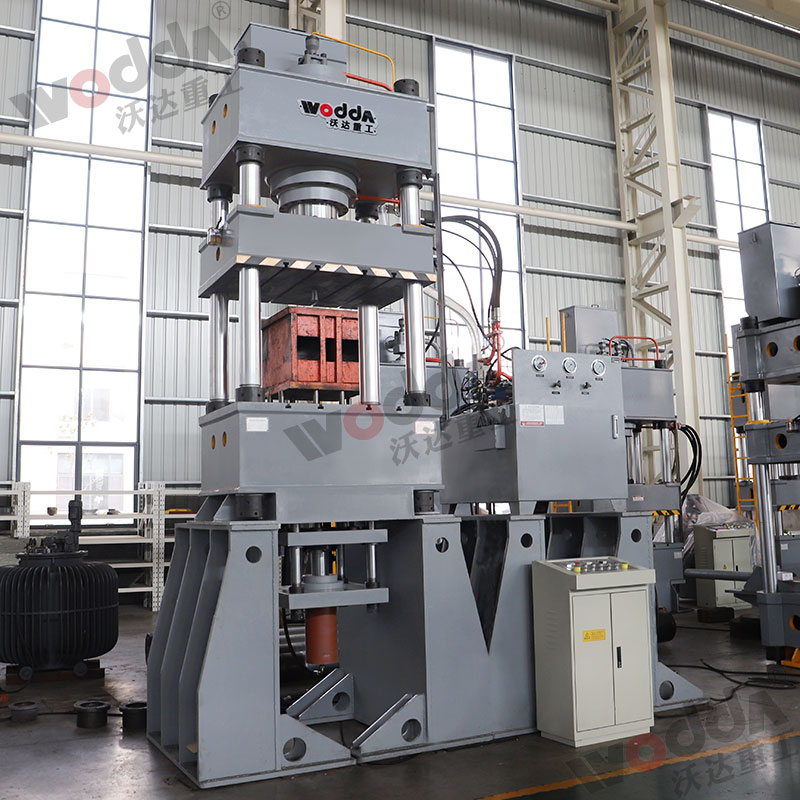 400噸四柱(zhu)拉伸液壓機 400噸(dūn)四柱拉伸液壓(yā)機