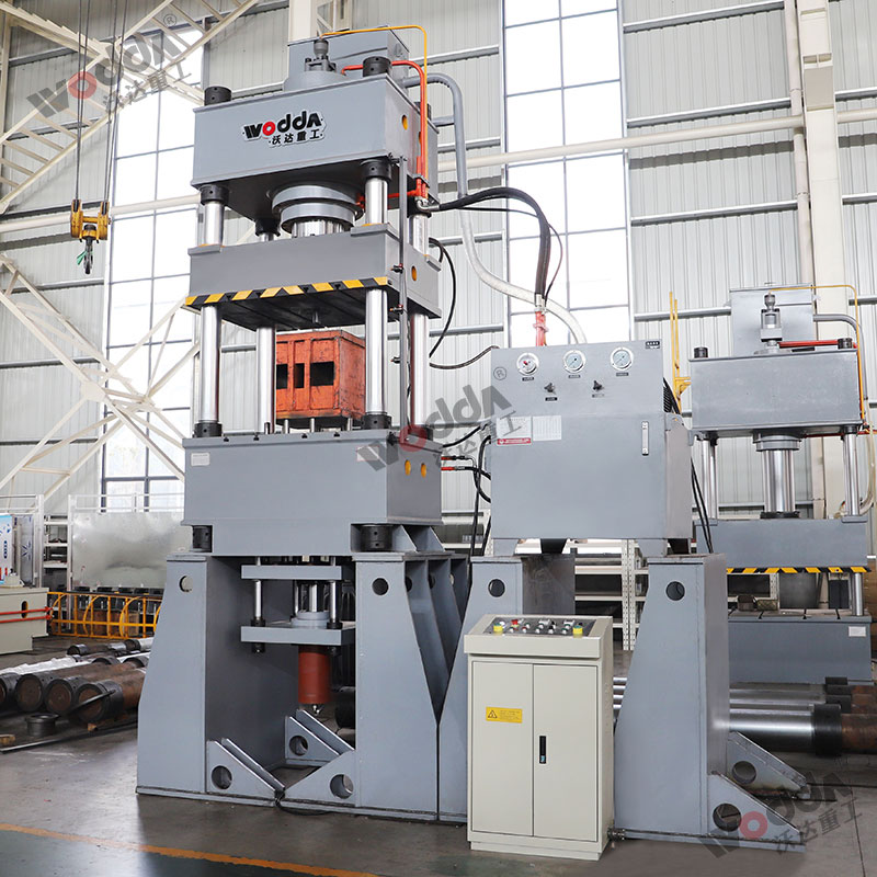 400噸液壓墊拉伸(shēn)液壓機 400噸液壓墊(niàn)拉伸液壓機