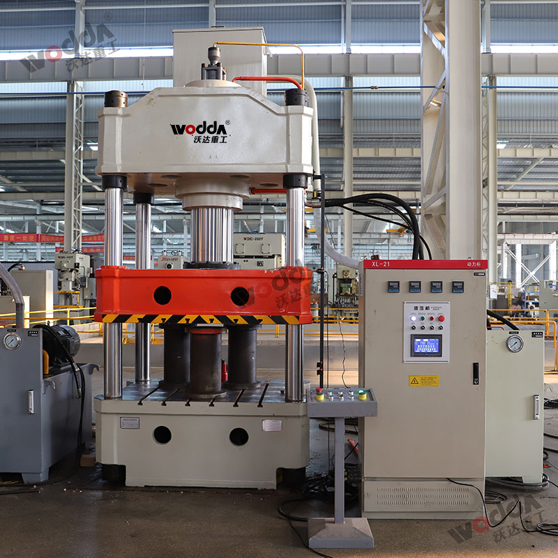 315噸(dun)拉伸液(ye)壓機 315噸(dun)拉伸液(ye)壓機