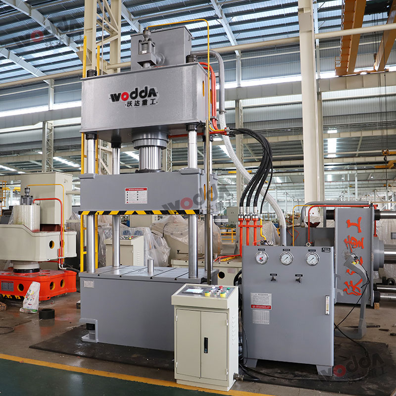 冷(leng)擠壓成(cheng)型液壓(ya)機 冷擠(jǐ)壓成型(xíng)液壓機(jī)