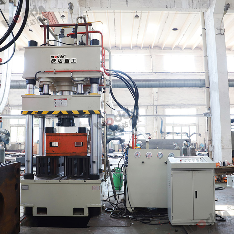 封頭液(yè)壓機車間(jiān)現貨 封頭(tóu)液壓機車(chē)間現貨