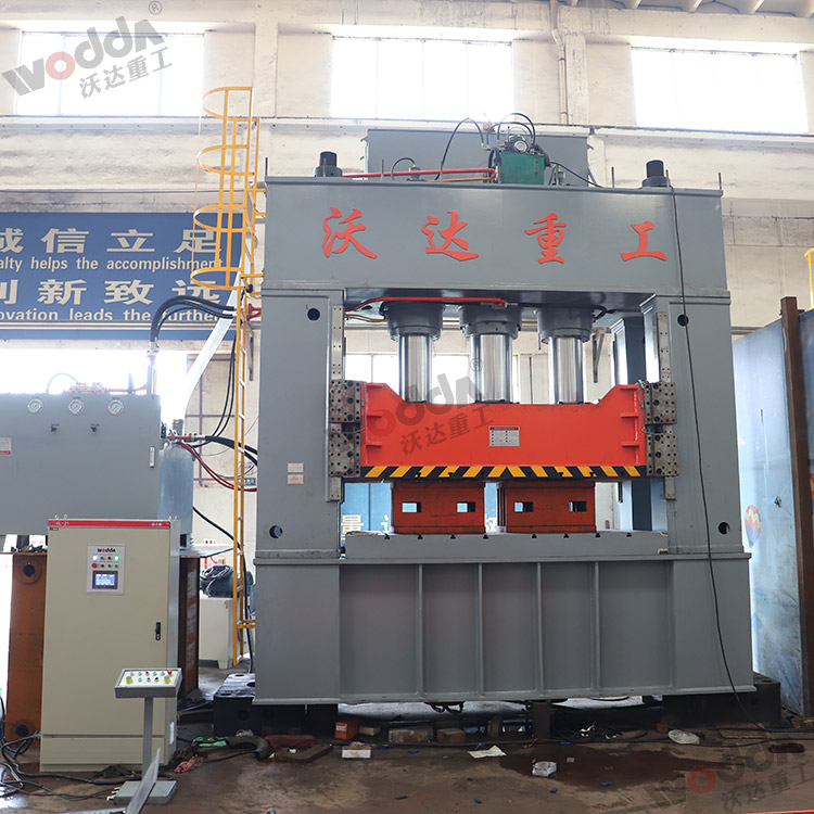 框(kuàng)架式薄闆拉伸液(ye)壓機 框架式薄闆(pan)拉伸液壓機