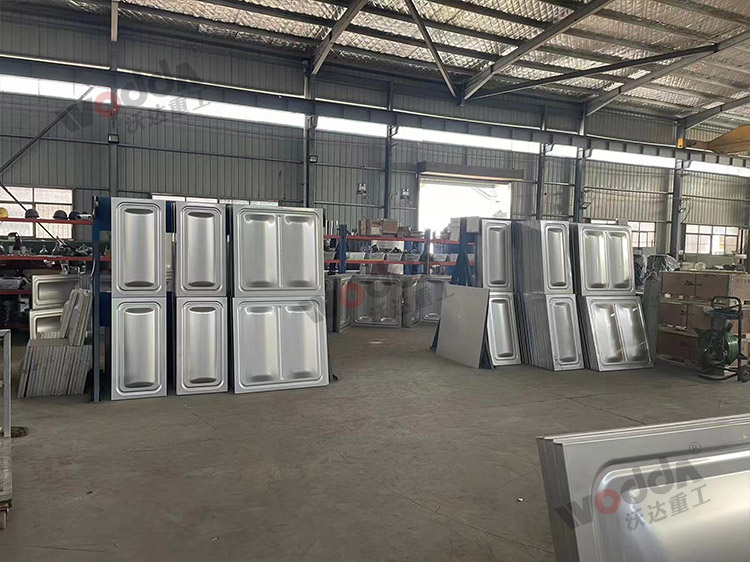 不鏽鋼水箱沖(chòng)壓闆 不鏽鋼水箱(xiāng)沖壓闆