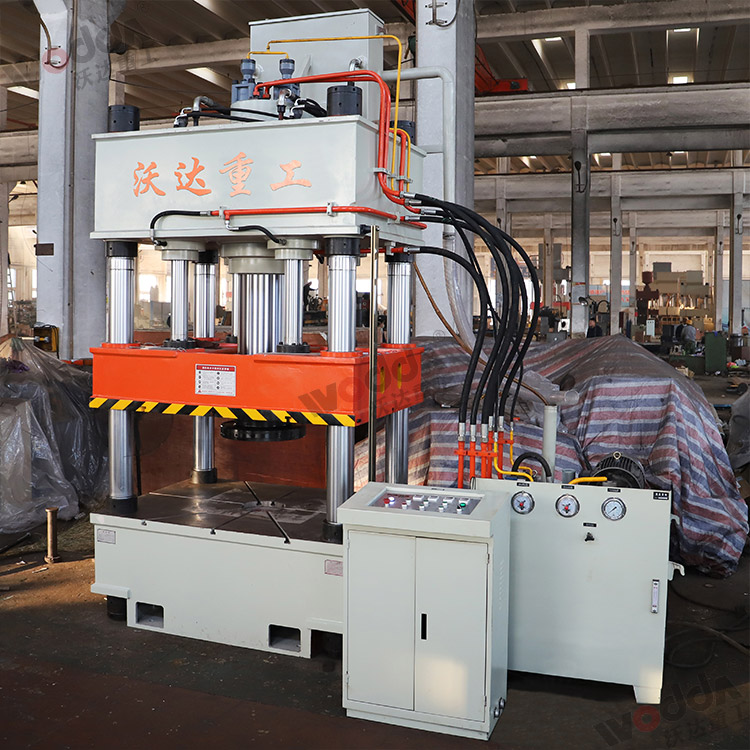 315噸薄(bao)闆拉伸液(ye)壓機 315噸薄(bao)闆拉伸液(ye)壓機