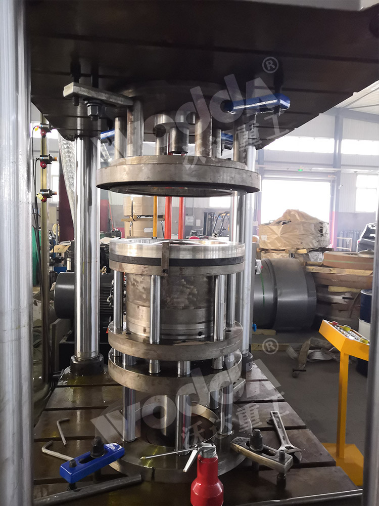 煤氣罐(guan)封頭模(mó)具 煤氣(qi)罐封頭(tou)模具