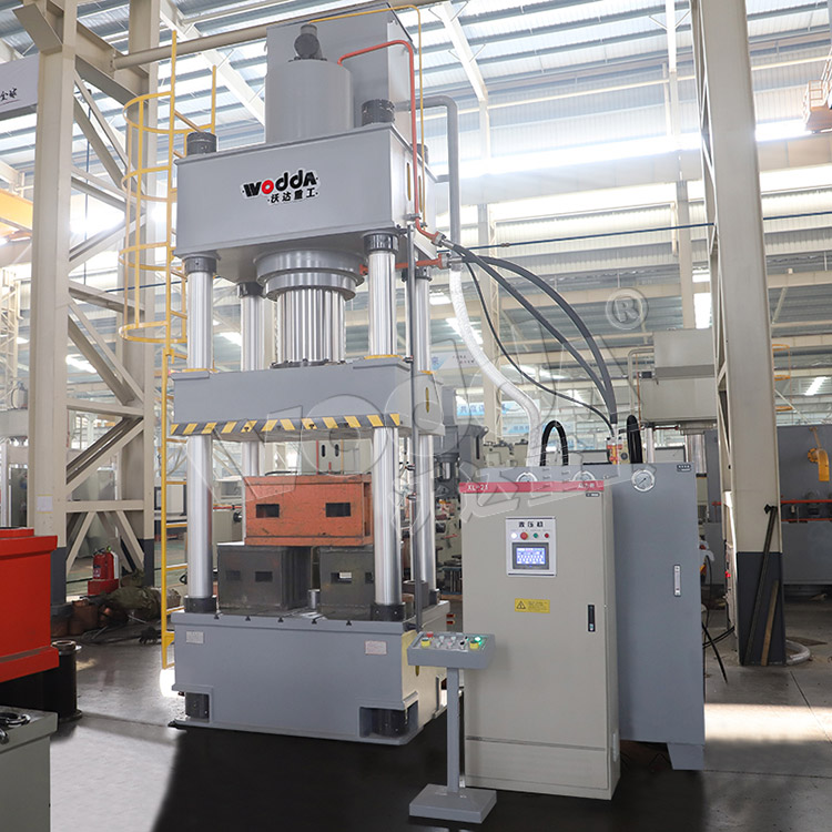 630噸拉(la)伸液壓機(ji) 630噸拉伸液(yè)壓機