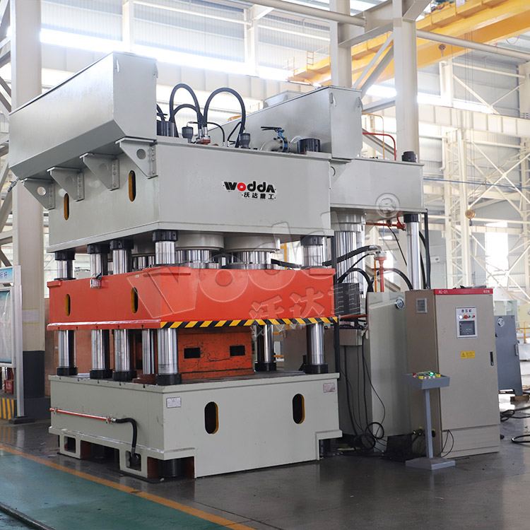 3000噸(dūn)鋼木門(mén)壓花機(ji)車間現(xiàn)貨 3000噸鋼(gang)木門壓(ya)花機車(che)間現貨(huò)