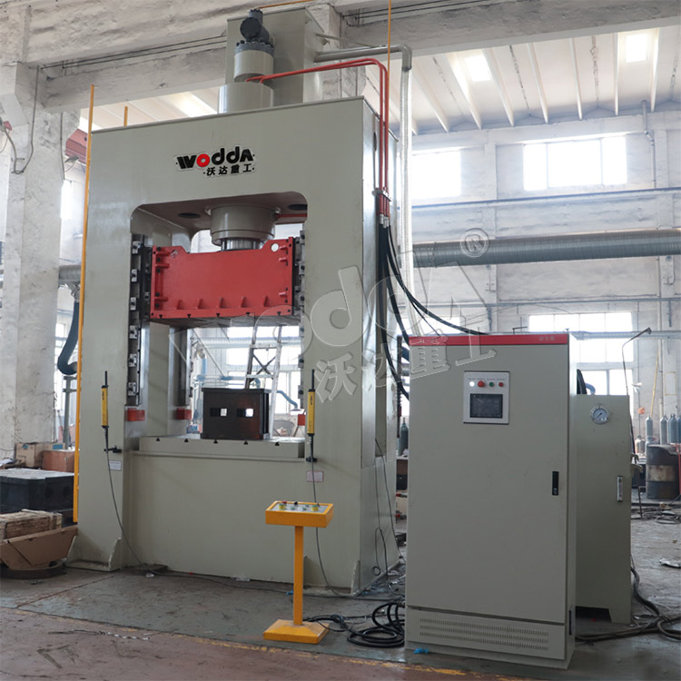 400噸框架(jia)液壓機 400噸(dun)框架液壓(ya)機