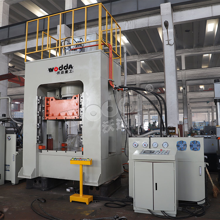 500噸(dun)框架液壓機 500噸(dun)框架液壓機