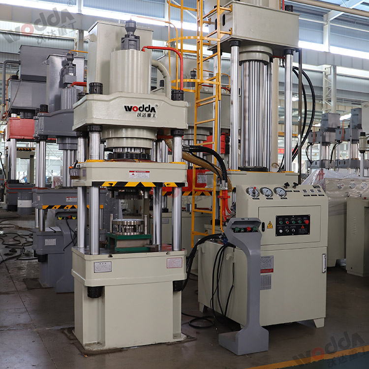 200噸(dūn)下頂缸式拉(lā)伸液壓機 200噸(dūn)下頂缸式拉(lā)伸液壓機