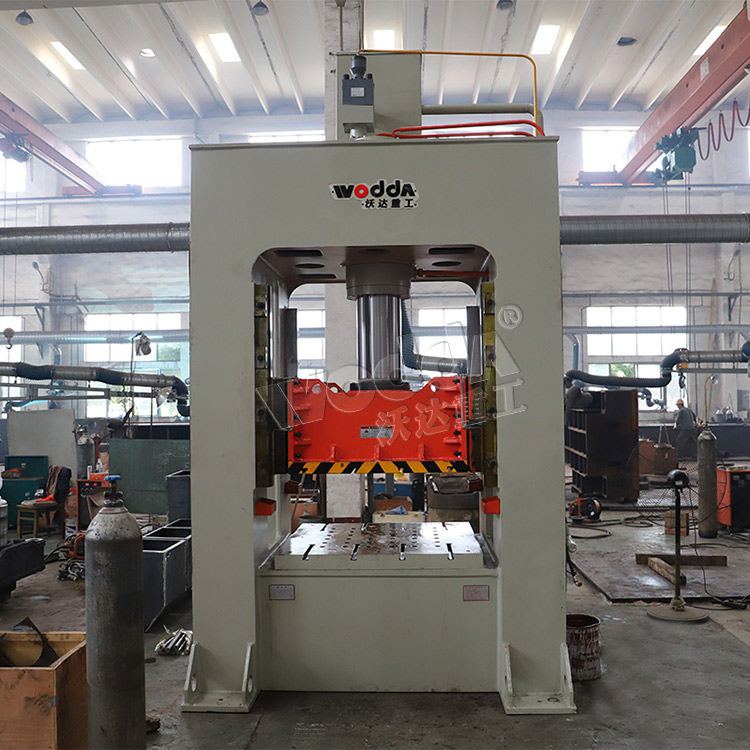 200噸框架式(shì)拉伸液壓機(jī) 200噸框架式拉(lā)伸液壓機