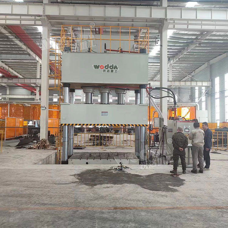 1000噸(dūn)汽車配件四(sì)柱拉伸液壓(ya)機 1000噸汽車配(pèi)件四柱拉伸(shēn)液壓機