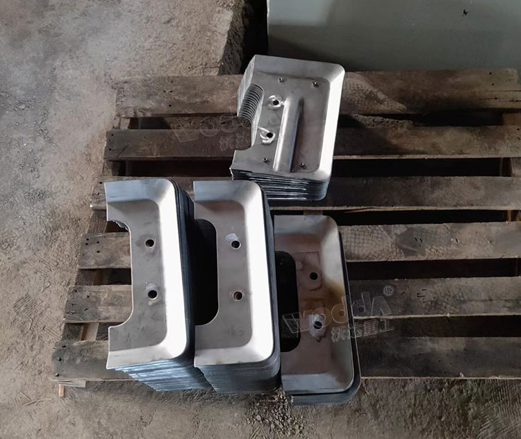 金(jin)屬配件 金屬(shu)配件