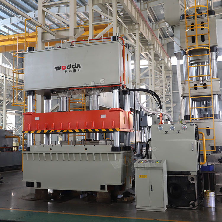 400噸四(sì)柱拉伸液(ye)壓機 400噸四(sì)柱拉伸液(yè)壓機