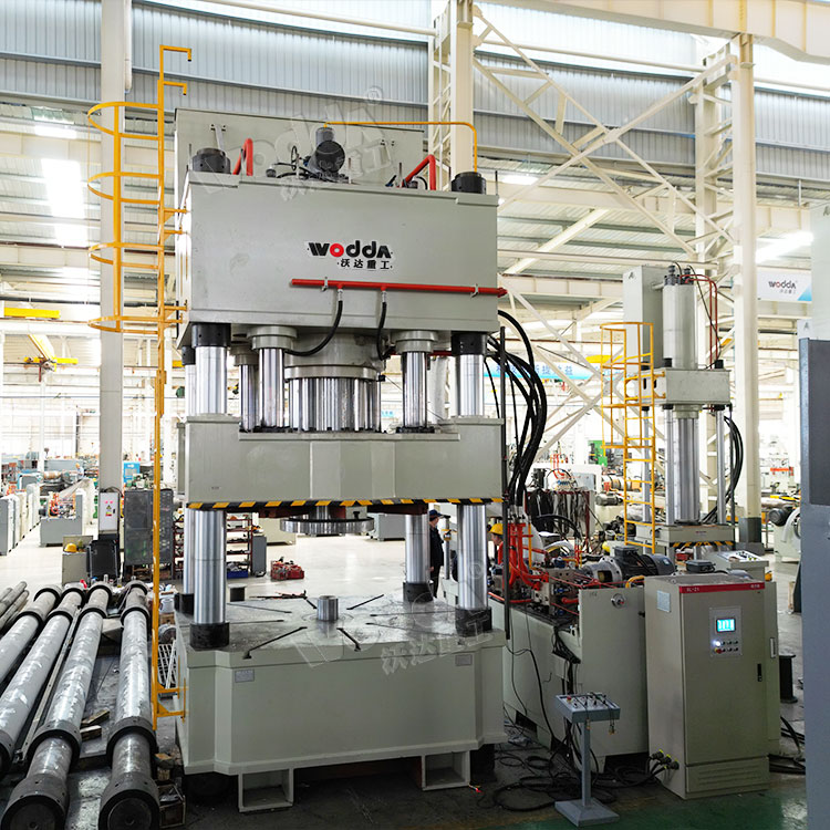 封頭(tou)拉伸液(yè)壓機 封(feng)頭拉伸(shen)液壓機(jī)