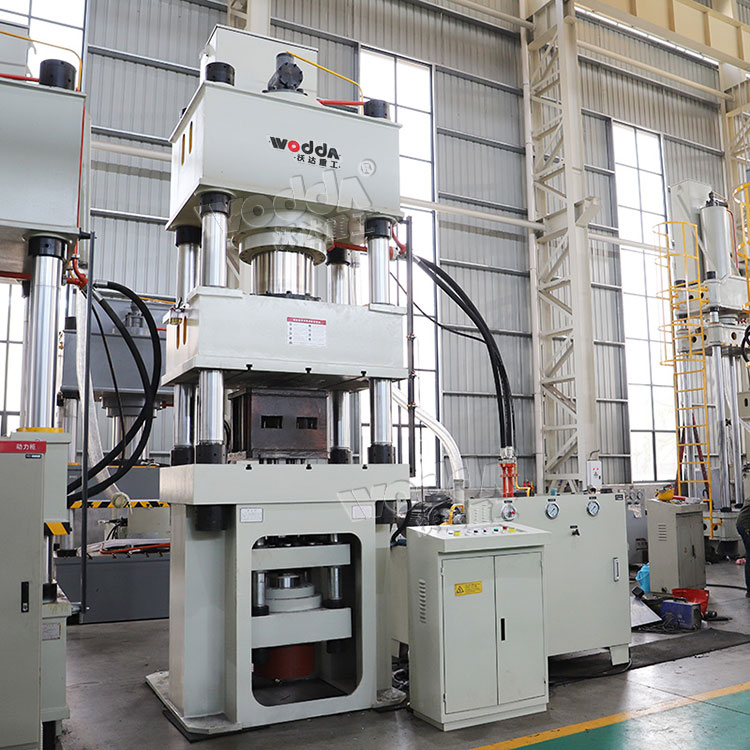 500噸四柱液(yè)壓機 500噸四柱液壓(ya)機