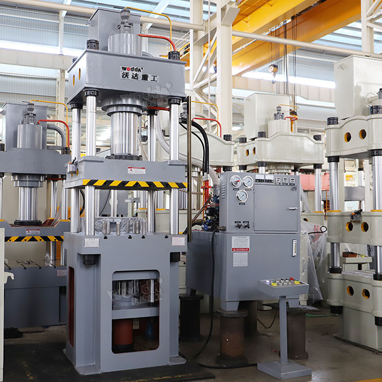 200噸(dūn)四柱拉伸液(ye)壓機 200噸四柱(zhu)拉伸液壓機(ji)