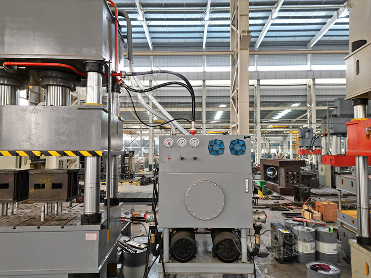 630噸(dun)拉伸機(ji)動力系(xi)統 630噸拉(la)伸機動(dòng)力系統(tong)