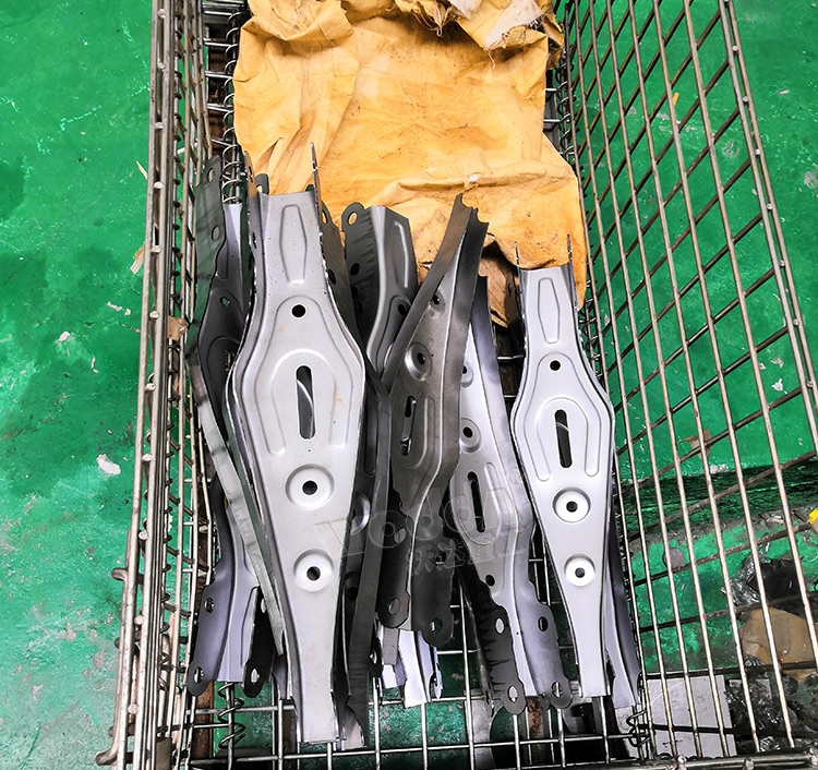 金(jin)屬薄闆拉(lā)伸件 金屬(shǔ)薄闆拉伸(shen)件