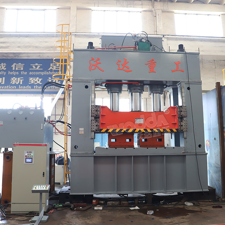 1000噸框(kuang)架式薄闆(pan)拉伸液壓(ya)機 1000噸框架(jia)式薄闆拉(la)伸液壓機(ji)