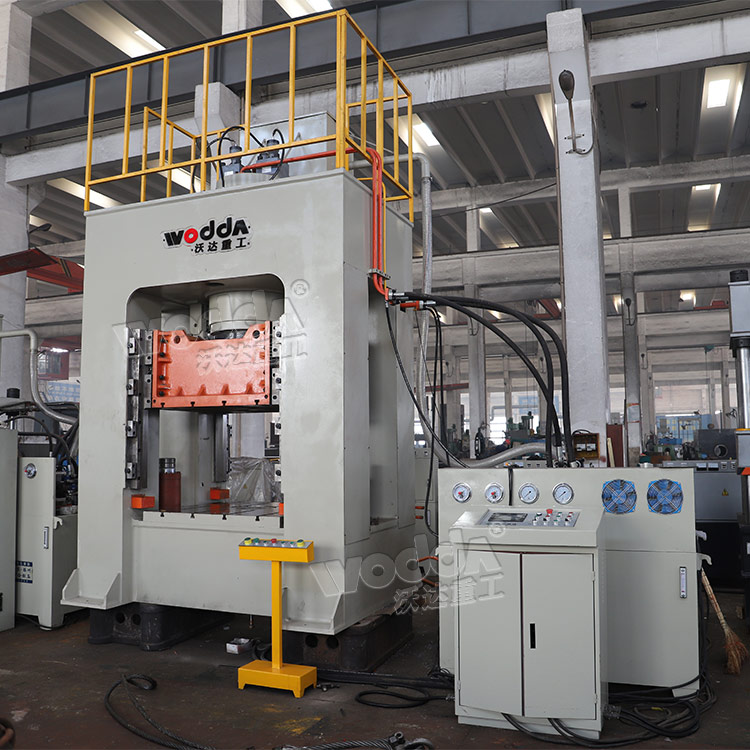 500T框架(jià)式液壓機(jī) 500T框架式液(ye)壓機