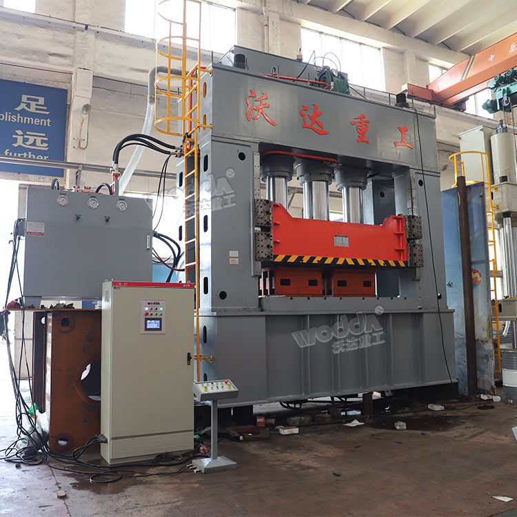 1000框架式(shì)壓力機 1000框(kuang)架式壓力(lì)機