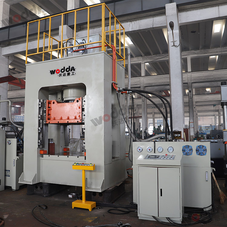 500噸(dūn)框架式薄(báo)闆拉伸液(yè)壓機 500噸框(kuàng)架式薄闆(pǎn)拉伸液壓(ya)機