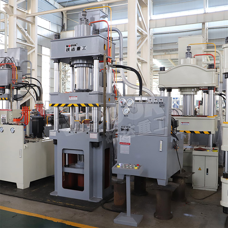 200噸(dun)液壓墊拉伸(shēn)機 200噸液壓墊(niàn)拉伸機