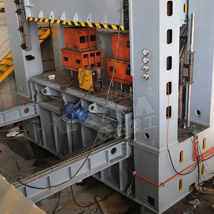 630噸(dun)框架式(shì)液壓機(ji)