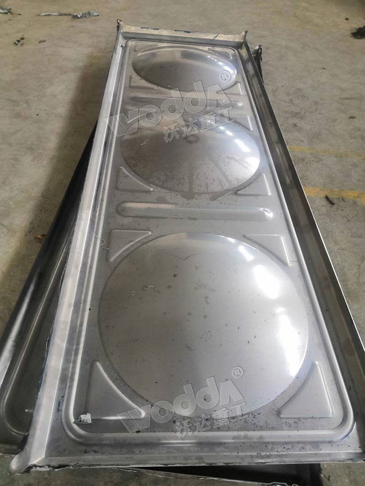 不(bú)鏽鋼水箱(xiang)闆 不鏽鋼(gang)水箱闆